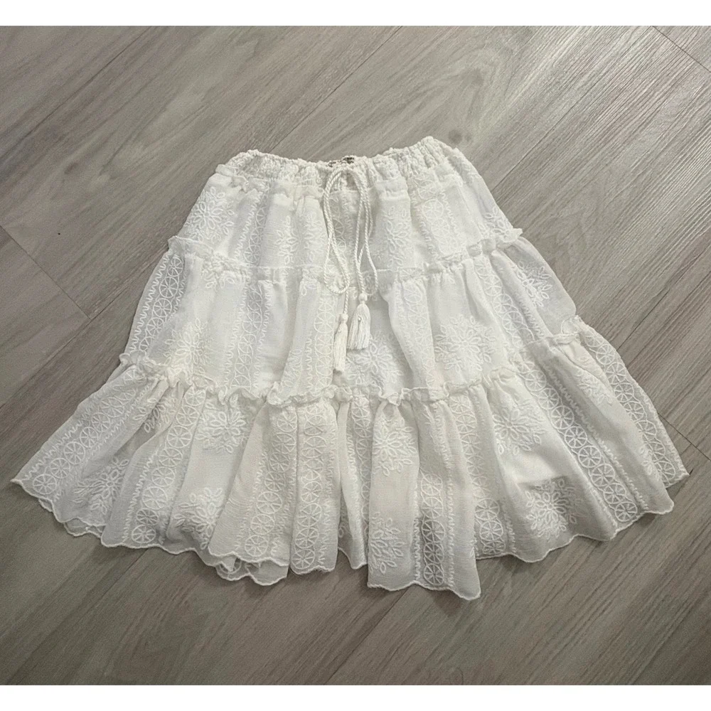 Blu Pepper Mini Skirt Women White Embroidered Tiered Skirt Tassel Drawstring XS